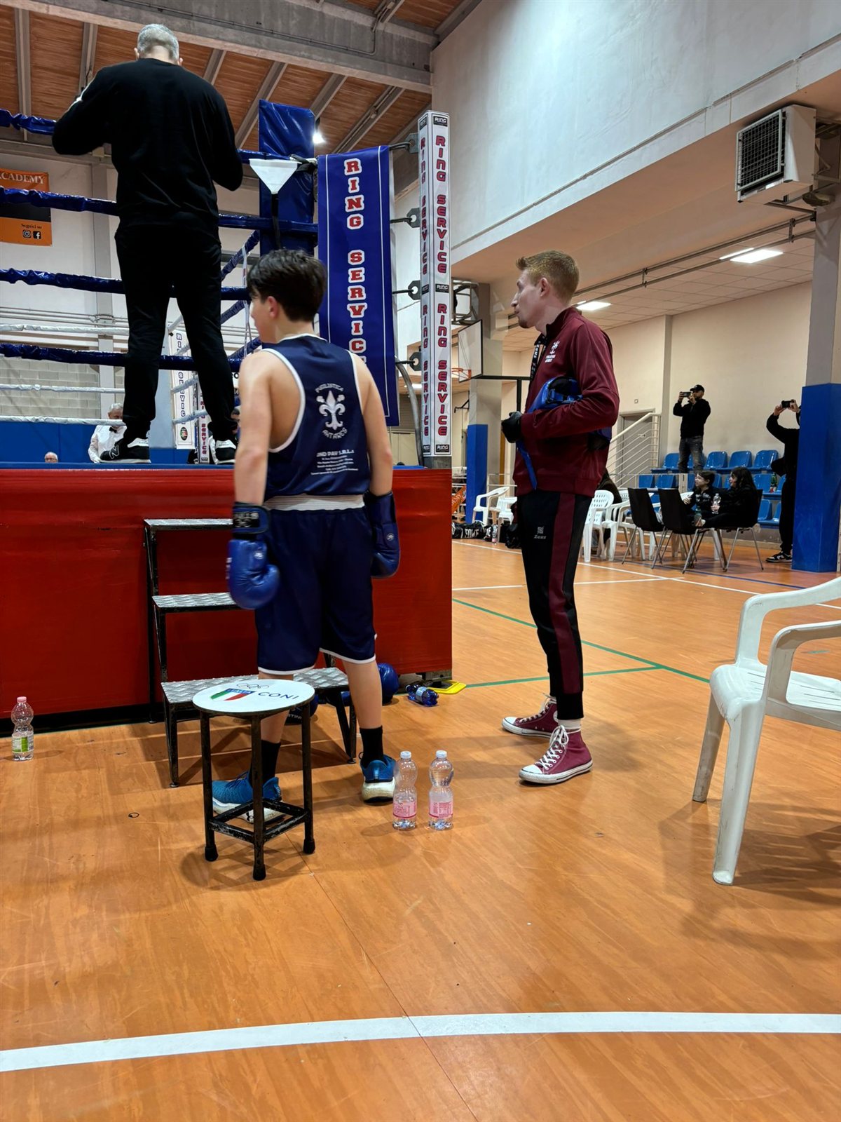 Giovane atleta della Pugilistica Antares prima dell'incontro