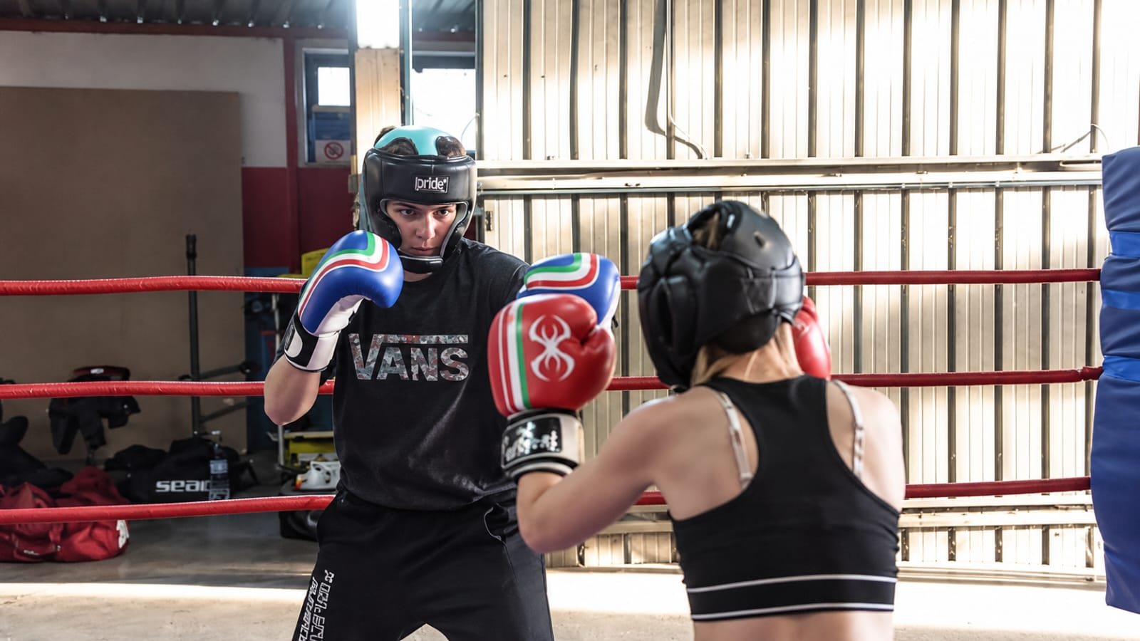 Sparring sul ring della Pugilistica Antares